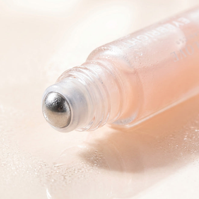 Close-up of eyebright serum